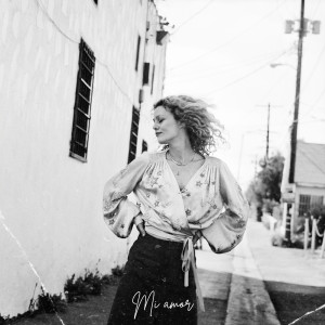 ดาวน์โหลดและฟังเพลง Dis lui toi que je t'aime พร้อมเนื้อเพลงจาก Vanessa Paradis