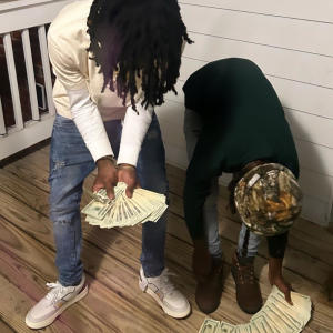 Lxl Corey的專輯Venting (feat. DaRealSosa) [Explicit]