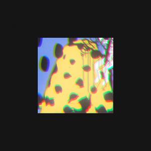 收听XrYa的4. November歌词歌曲