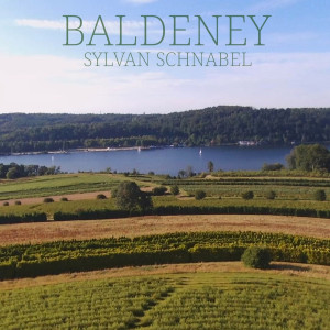 ดาวน์โหลดและฟังเพลง September Rain พร้อมเนื้อเพลงจาก Sylvan Schnabel