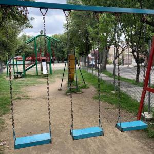 收聽Miguel Ortiz的Columpios歌詞歌曲