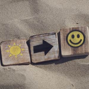 ดาวน์โหลดและฟังเพลง Sunny Haze (Explicit) พร้อมเนื้อเพลงจาก Kid Hopes