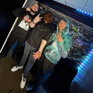 default playlist img