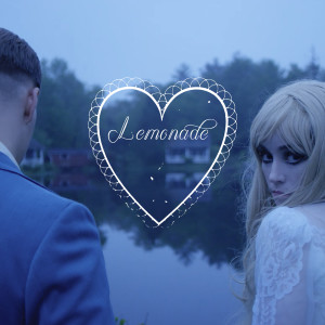 Nicole Dollanganger的專輯Lemonade (Explicit)