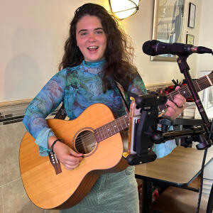 default playlist img