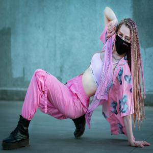 收聽Jeipy_SM的Menea ese Chulo (feat. Junox Mala fama & J Cruz)歌詞歌曲