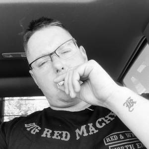 ดาวน์โหลดและฟังเพลง Like A Laser (Explicit) พร้อมเนื้อเพลงจาก Luciferkane