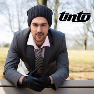 Listen to Yo Te Quiero Así (Remix) song with lyrics from Tinto