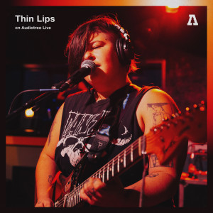 Dengarkan Gaslight Anthem (The Song Not the Band) (Audiotree Live Version) lagu dari ThinLips dengan lirik