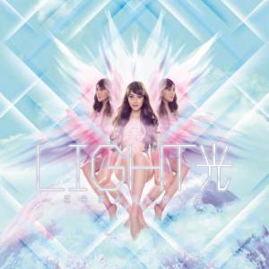 ดาวน์โหลดและฟังเพลง Light พร้อมเนื้อเพลงจาก 许楚涵