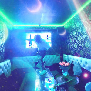 default playlist img