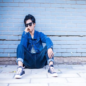 Listen to 错觉 (伴奏) song with lyrics from 9420孟浩