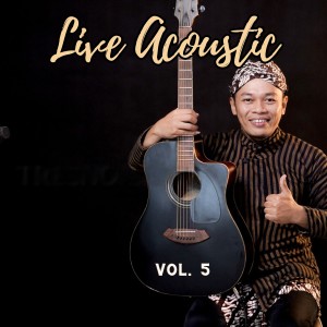 Listen to Dino Katresnan (Acoustic, Live) song with lyrics from Siho