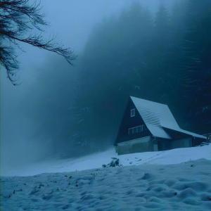 ดาวน์โหลดและฟังเพลง first snow พร้อมเนื้อเพลงจาก ØNESOUL