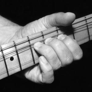 收聽Finnebassen的15 K歌詞歌曲