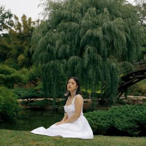 ดาวน์โหลดและฟังเพลง Weeping Willow พร้อมเนื้อเพลงจาก Grace Power