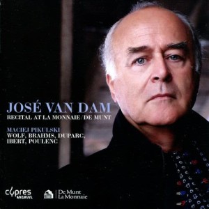收聽José Van Dam的Chanson triste歌詞歌曲