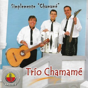 收聽Trío Chamamé的Neike Chamigo歌詞歌曲