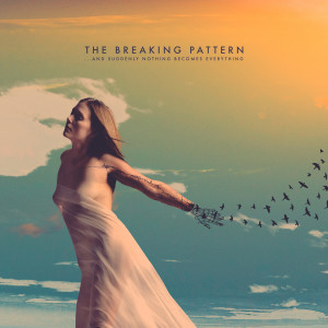 ดาวน์โหลดและฟังเพลง Shadow of the Moon พร้อมเนื้อเพลงจาก The Breaking Pattern