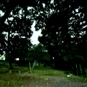 Listen to スレチガウ (feat. SkyBlue) (Explicit) song with lyrics from Ellington mia