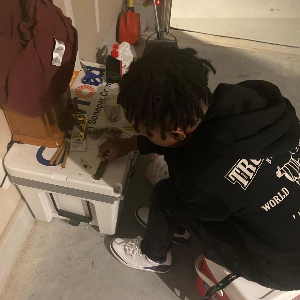 Artillery cabinets (feat. Yungniggago & BANDO) (Explicit)
