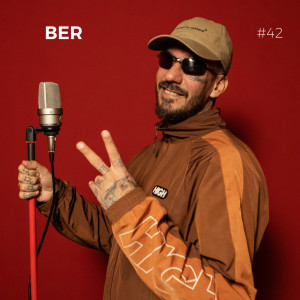 Listen to SALA VERMELHA #42 - Ber song with lyrics from Movimento