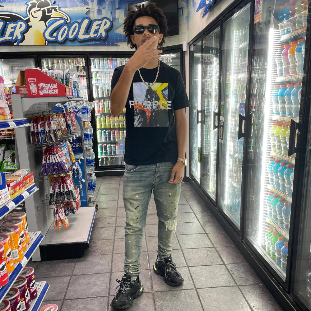 Larry Burg (feat. Brazyfrmdade) (Explicit)