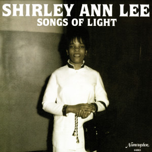 ดาวน์โหลดและฟังเพลง Walk Through The Valley พร้อมเนื้อเพลงจาก Shirley Ann Lee