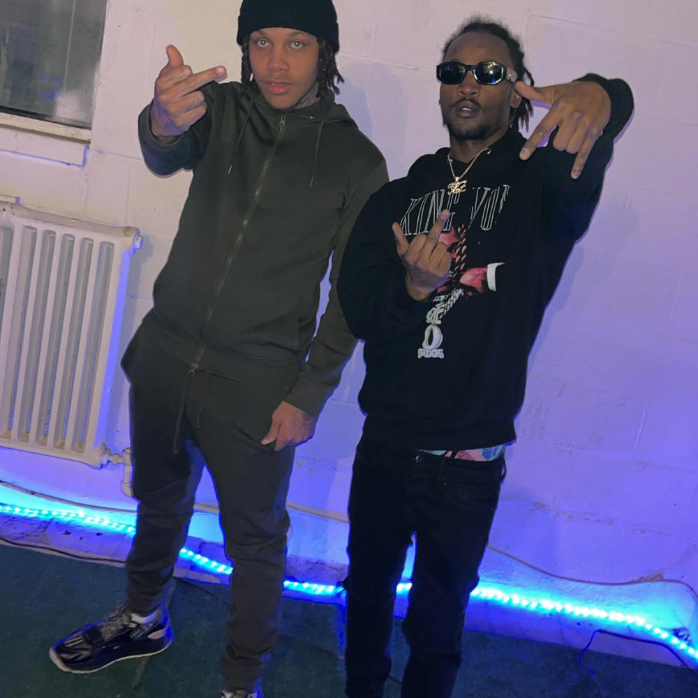 Trippin (feat. Lil tezz) (Explicit)