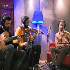 ดาวน์โหลดและฟังเพลง Dûr (feat. Serkan Yıldırım) (Instrumental) พร้อมเนื้อเพลงจาก Babetna