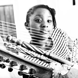 Listen to Mon choix song with lyrics from Cherif Soumano