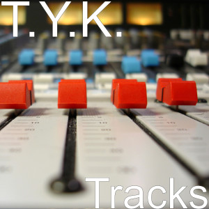 Dengarkan lagu My First Song nyanyian T.Y.K. dengan lirik