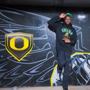 Dboi Ltd的專輯24 Hours in Eugene