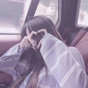 收聽小千禧的你能不能不要離開我歌詞歌曲