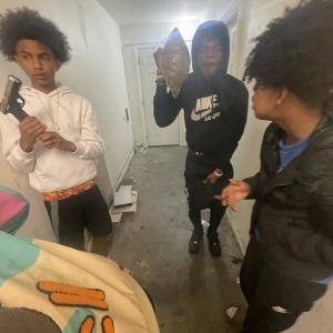 อัลบัม 5700 (feat. Fatts) (Explicit) ศิลปิน 1kay