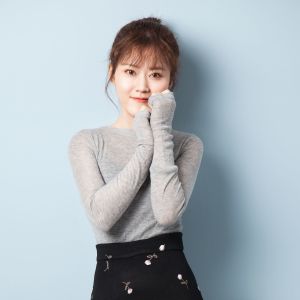 Listen to 逆流成河 (伴奏) song with lyrics from 金南玲