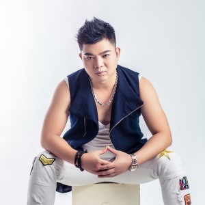 Listen to 酒是情义 (伴奏) song with lyrics from 张延