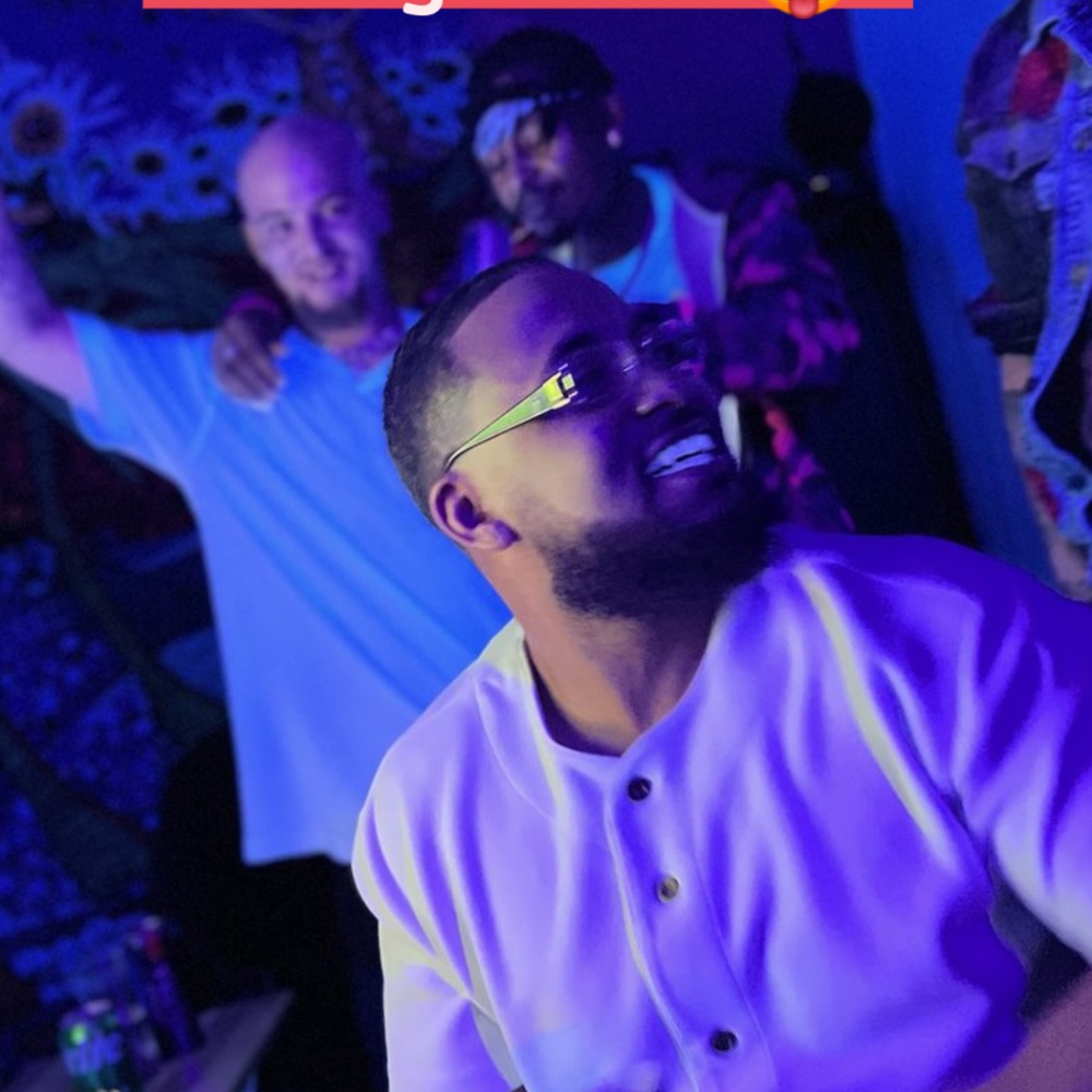 Turnt Up In The City . (feat. Antler, Swiff & Mosiah) (Explicit)