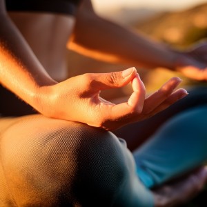 ดาวน์โหลดและฟังเพลง The Peace of Unseen Spaces พร้อมเนื้อเพลงจาก Meditation Hz