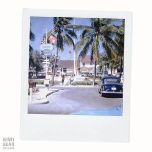 ดาวน์โหลดและฟังเพลง ubiquitous พร้อมเนื้อเพลงจาก I'm.Busy