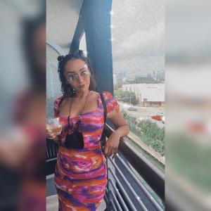 ดาวน์โหลดและฟังเพลง Summer Feeling พร้อมเนื้อเพลงจาก Destiny de la Vega