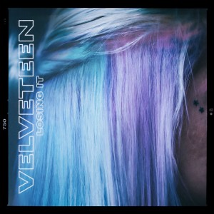 收听Velveteen的Do You Wanna Follow歌词歌曲