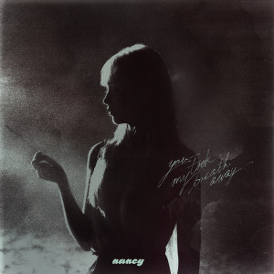 ดาวน์โหลดและฟังเพลง You took my breath away พร้อมเนื้อเพลงจาก Nancy Kwai