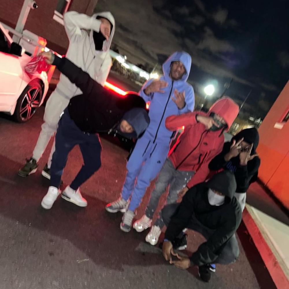 3-2 Zone (feat. Doo2Tact, Dxtti B, Flokko Runitup & Hunxho B) (Explicit)