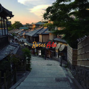 Ada的专辑Roses