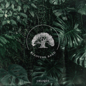 Dengarkan Caerulea lagu dari Bladverk Band dengan lirik