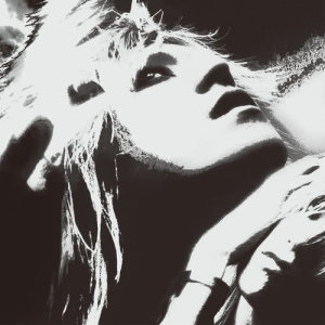 ดาวน์โหลดและฟังเพลง Replicant Lucifer (REMIX BY Dillinja) พร้อมเนื้อเพลงจาก SUGIZO