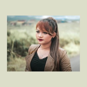 收听Eso Pandia的Begiken Aku歌词歌曲