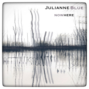 收聽Julianne Blue的Hear Me Call歌詞歌曲