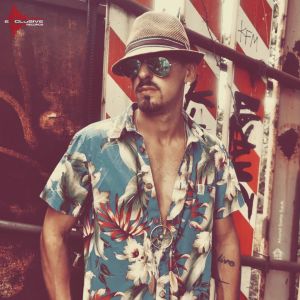 Listen to Sweetman (Explicit) song with lyrics from Ale-x